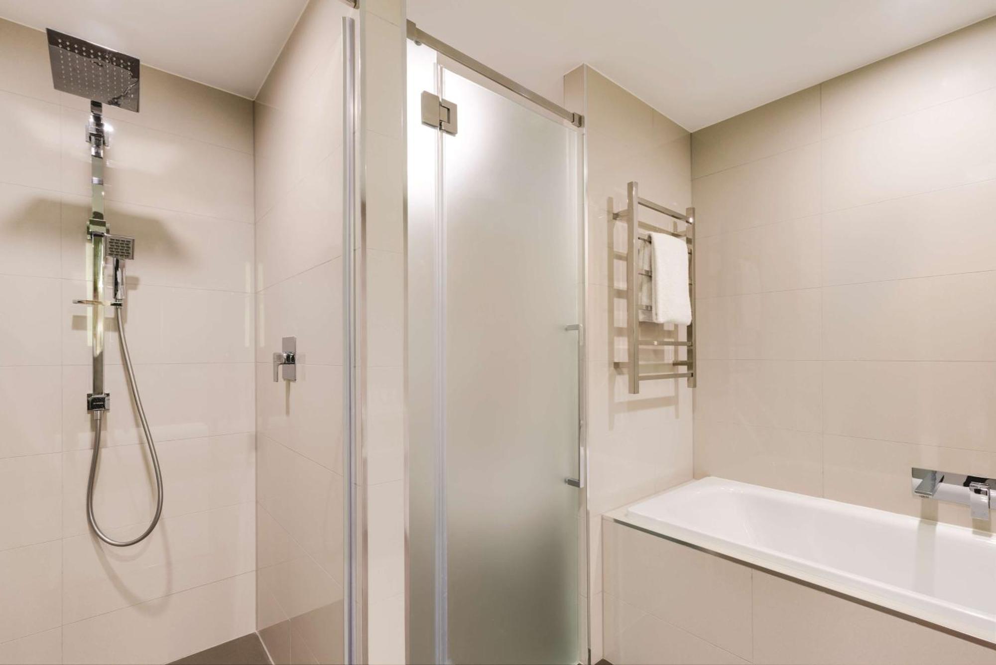 Vibe Hotel Subiaco Perth Exterior photo